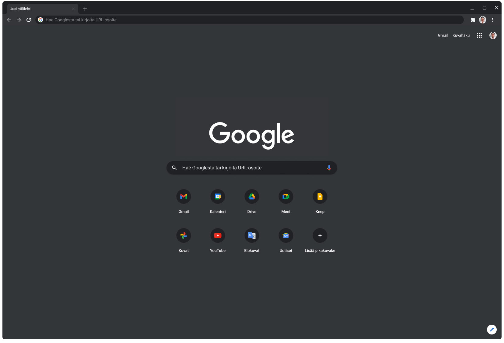 Tummaa tilaa käyttävä Chrome-selainikkuna, jossa näkyy Google.com-sivusto.